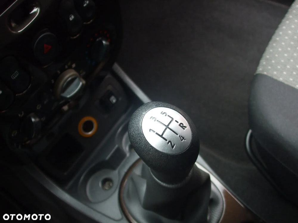 Dacia Duster - 32