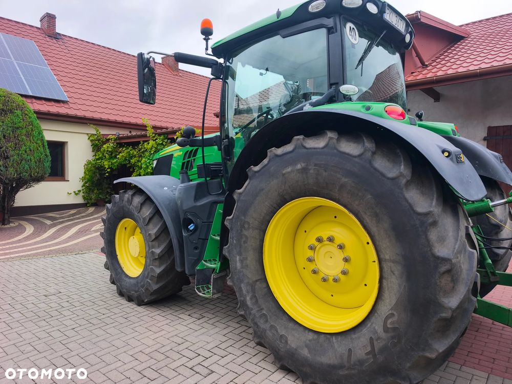 John Deere 6175R - 5