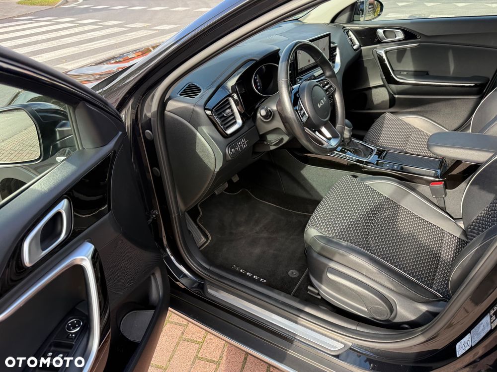 Kia XCeed 1.5 T-GDI L Business Line DCT - 9