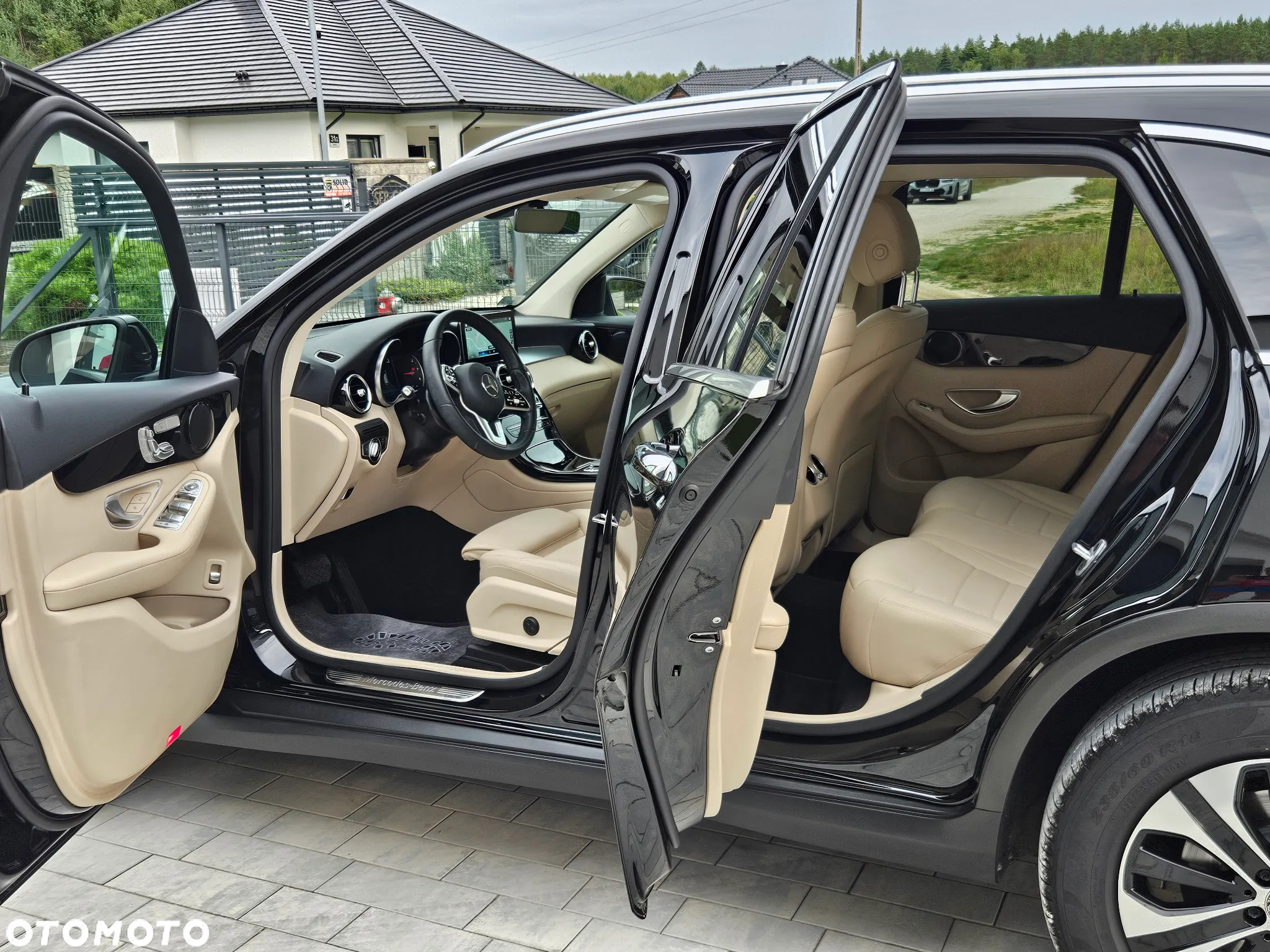Mercedes-Benz GLC 220 d 4-Matic - 24
