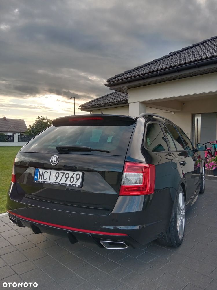 Skoda Octavia 2.0 TDI RS - 30