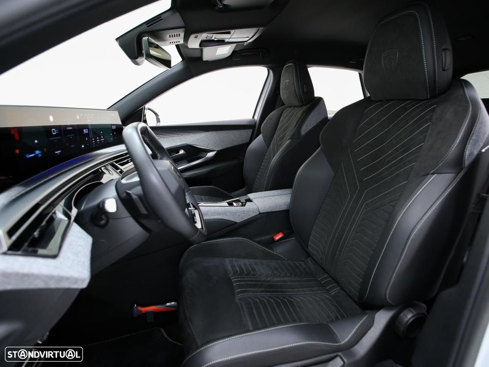 Peugeot E-3008 73 kWh GT - 8