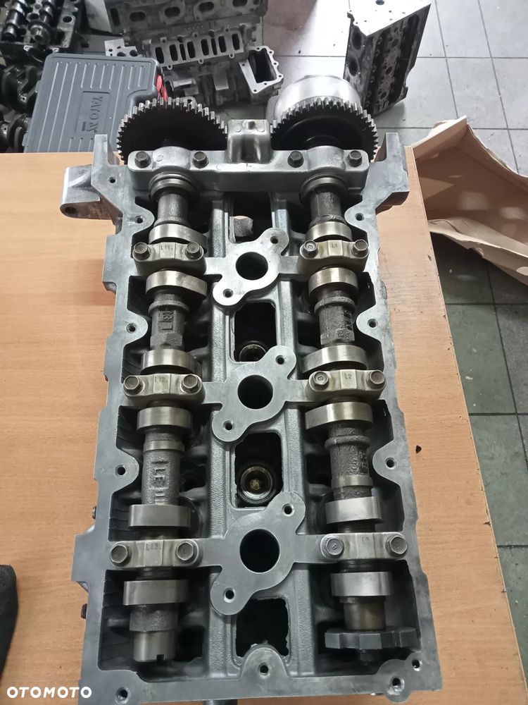 głowica prawa lewa hyundai veracruz 3.8 v 6 po regeneracji - 2