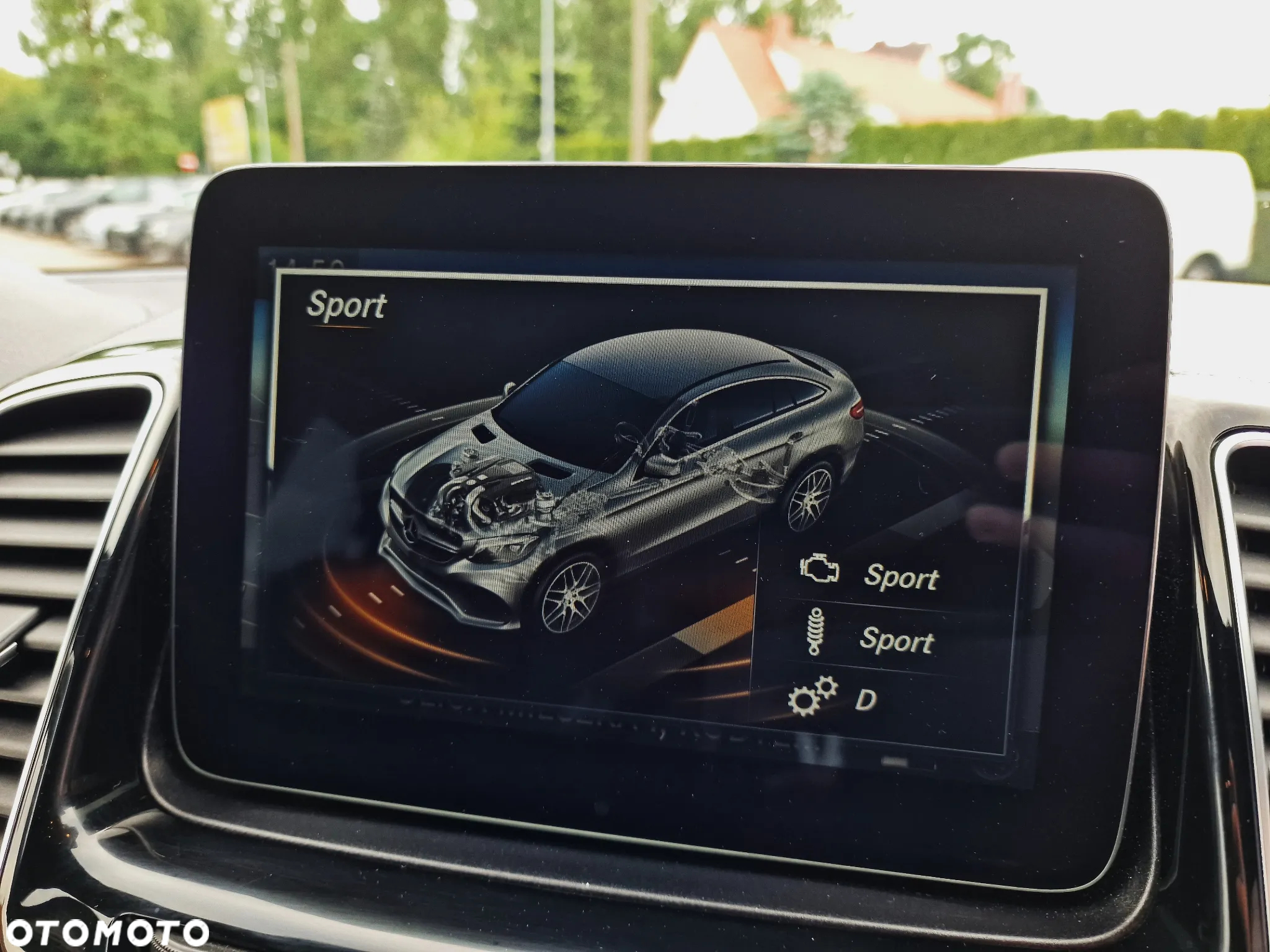 Mercedes-Benz GLE AMG Coupe 63 4-Matic - 34