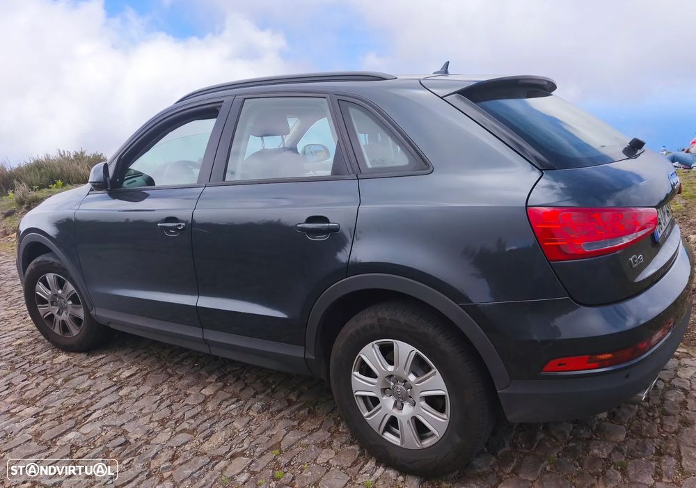 Audi Q3 2.0 TDI Design - 1
