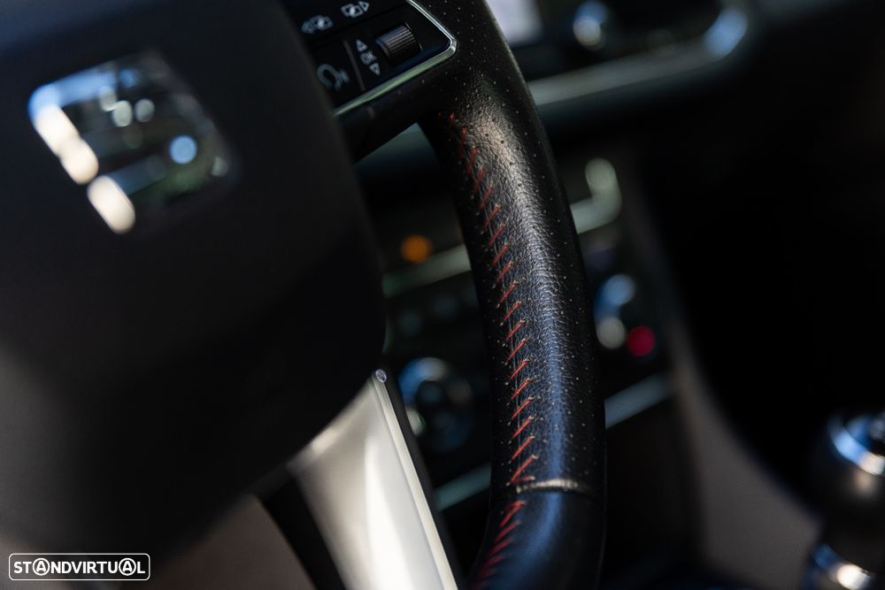 SEAT Leon 2.0 TDI FR - 24