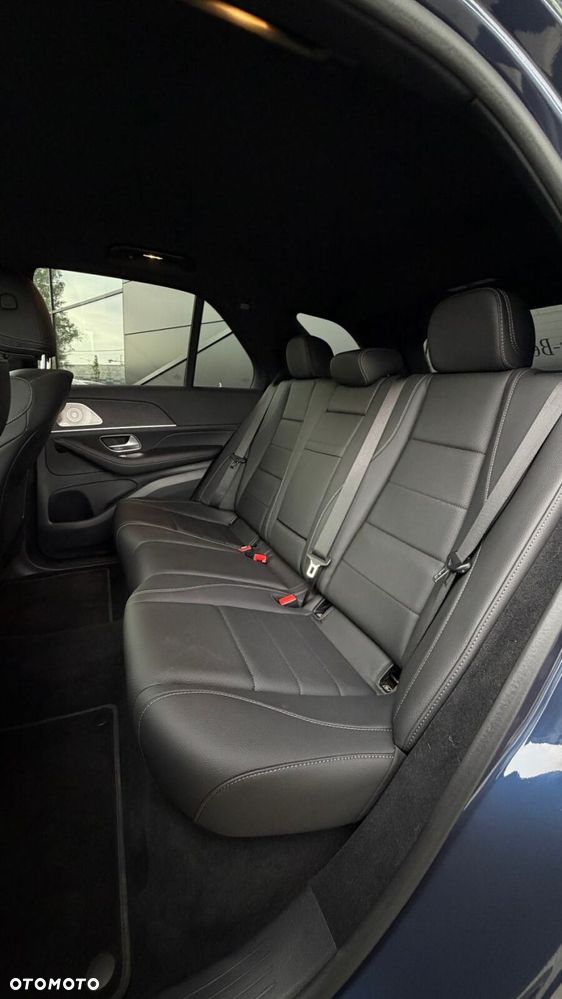 Mercedes-Benz GLE - 33