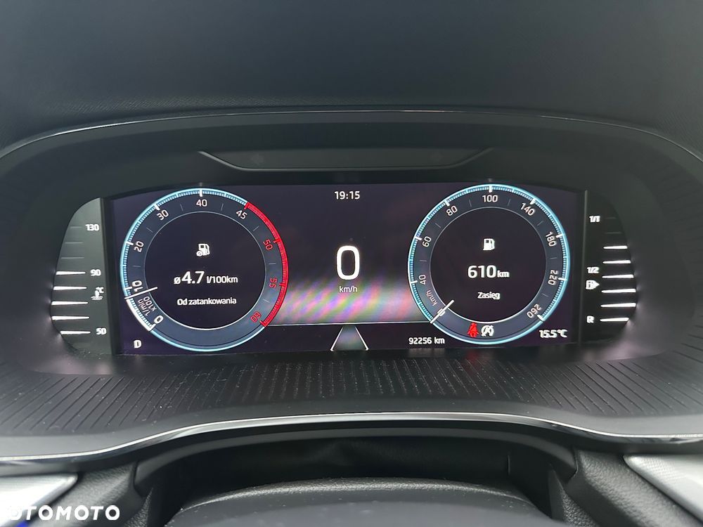 Skoda Octavia 2.0 TDI SCR Style DSG - 32