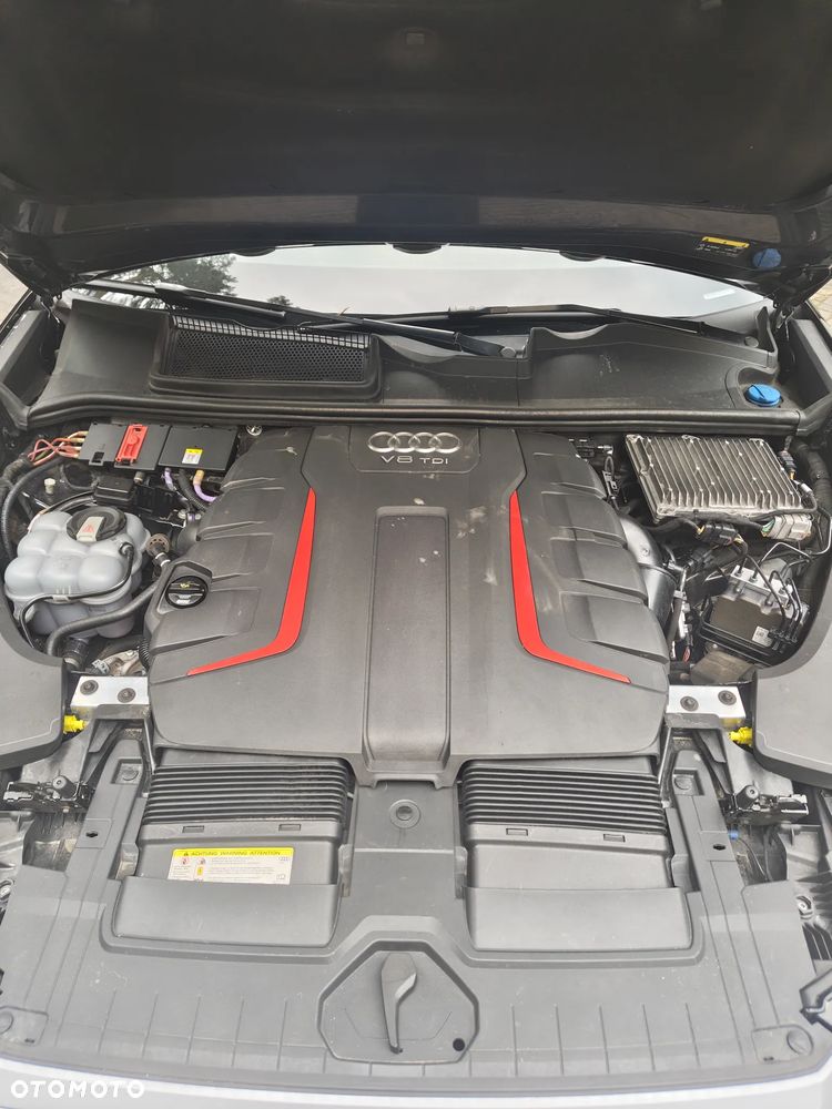 Audi SQ8 - 31