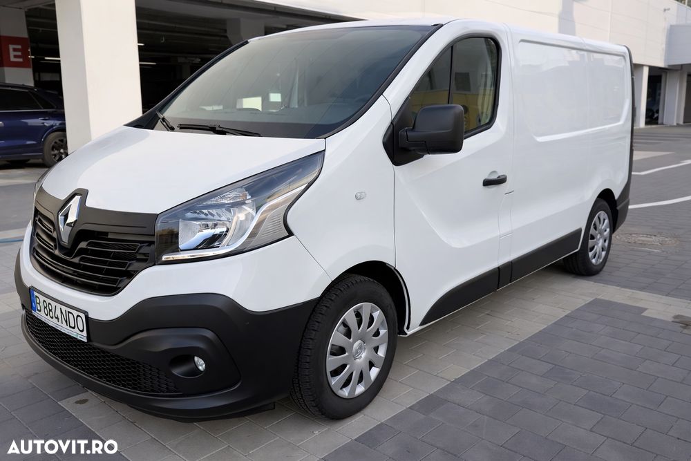Renault Trafic - 2