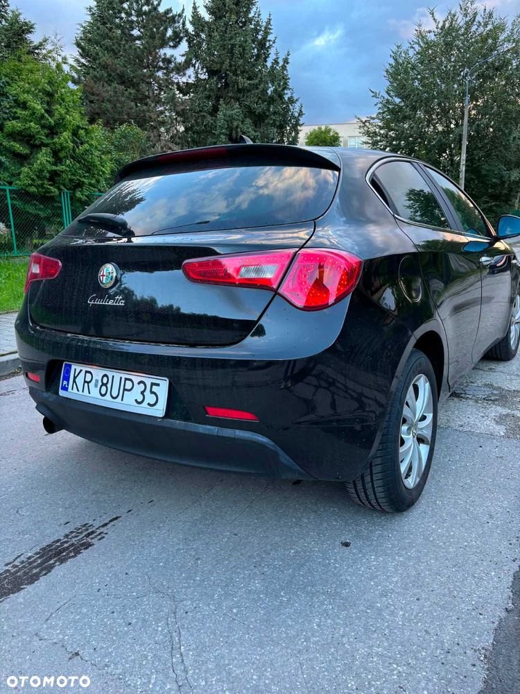 Alfa Romeo Giulietta - 5