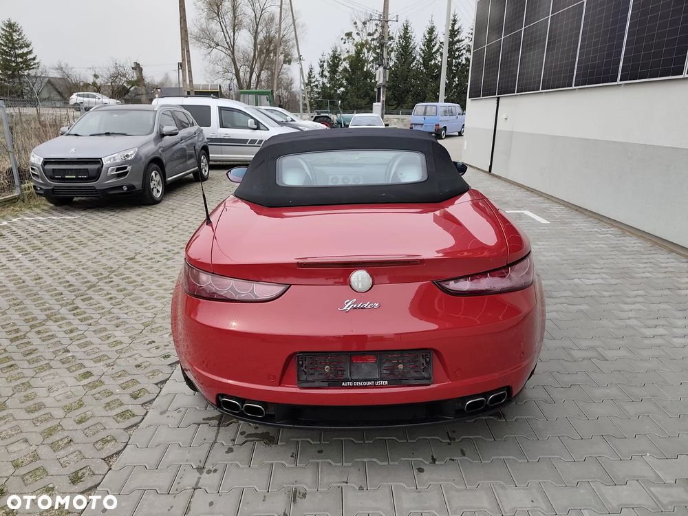 Alfa Romeo Spider 2.2 JTS 16V - 6