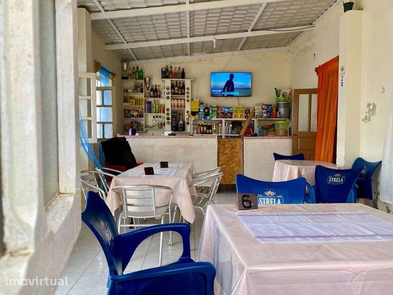 Cabo Verde - Ilha do Maio: Moradia Tradicional em Calheta (~100 m²) - Grande imagem: 2/10