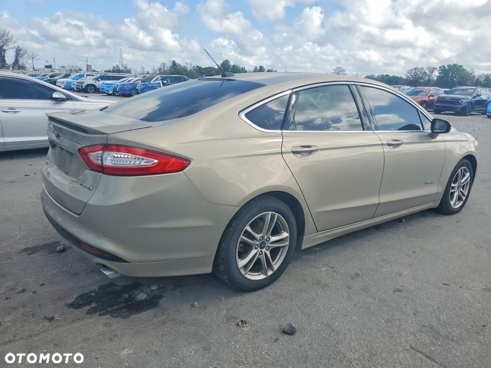 Ford Mondeo 2.0 Ti-VCT Titanium - 4