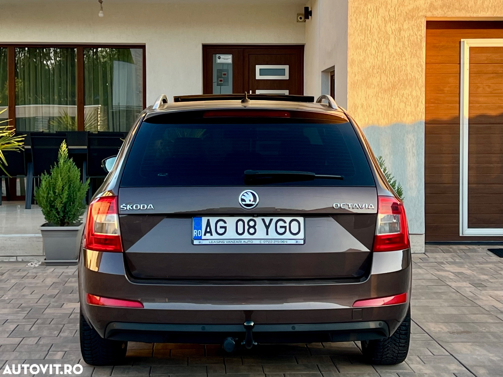 Skoda Octavia 1.6 TDI DSG Premium Edition - 9