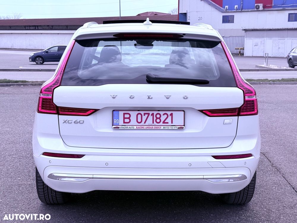 Volvo XC 60 T6 AWD Recharge Geartronic Inscription Expression - 13