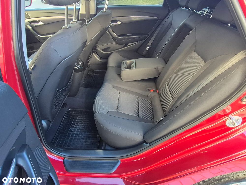 Hyundai i40 1.7 CRDi Comfort + - 12