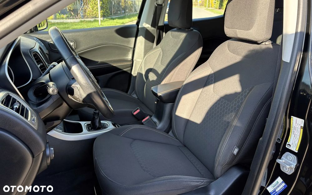 Jeep Compass 1.4 MultiAir Limited - 22