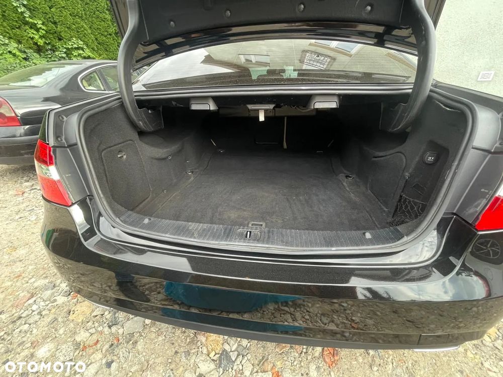 Mercedes-Benz Klasa E 350 CDI DPF BlueEFFICIENCY 7G-TRONIC Avantgarde - 20