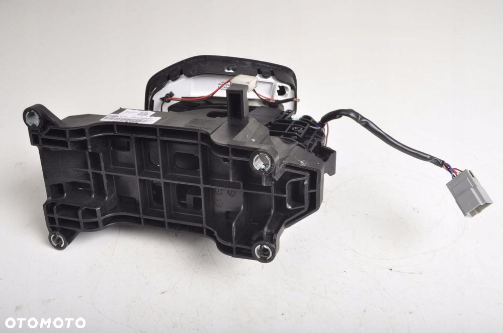 FORD FIESTA MK8 1.0 WYBIERAK LEWAREK SKRZYNI - 11