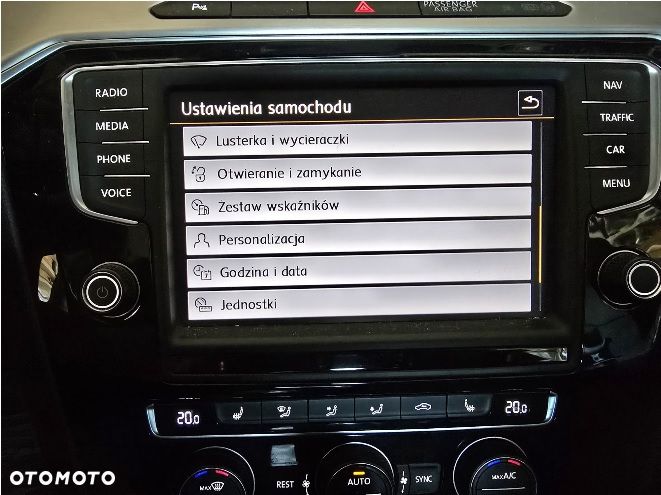 Volkswagen Passat 1.8 TSI BMT Highline DSG - 17
