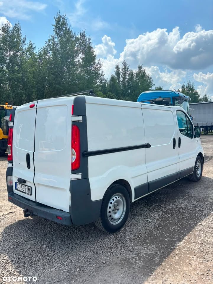 Renault trafic - 5