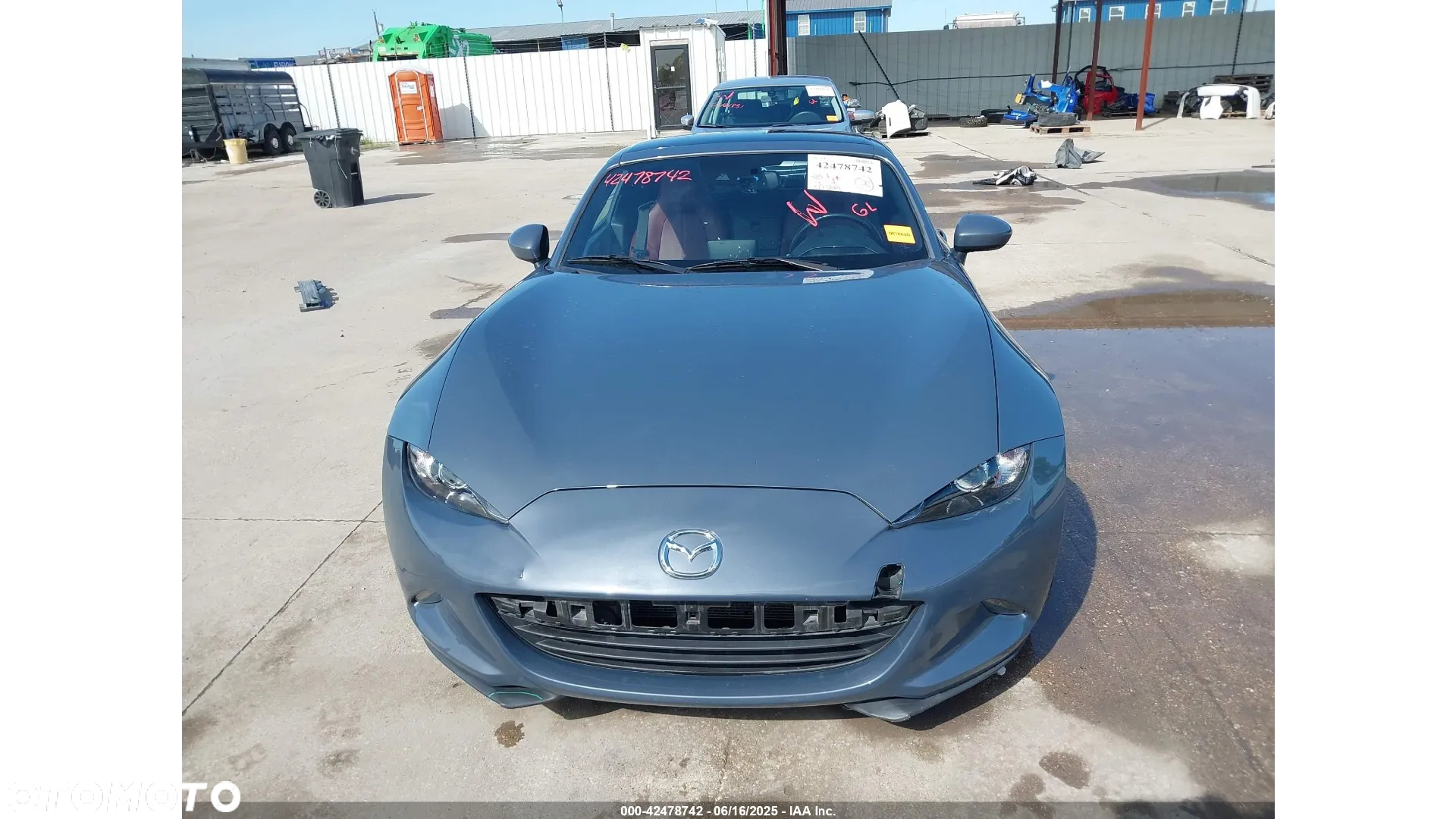 Mazda MX-5 RF SKYACTIV-G 184 Sports-Line - 2