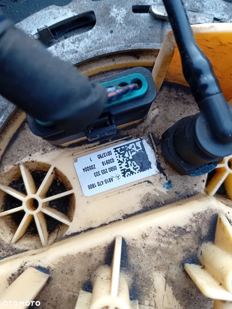 Mercedes Sprinter 907 910 Pompa wstępna paliwa - Webasto - 2