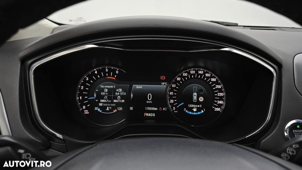 Ford Mondeo - 25