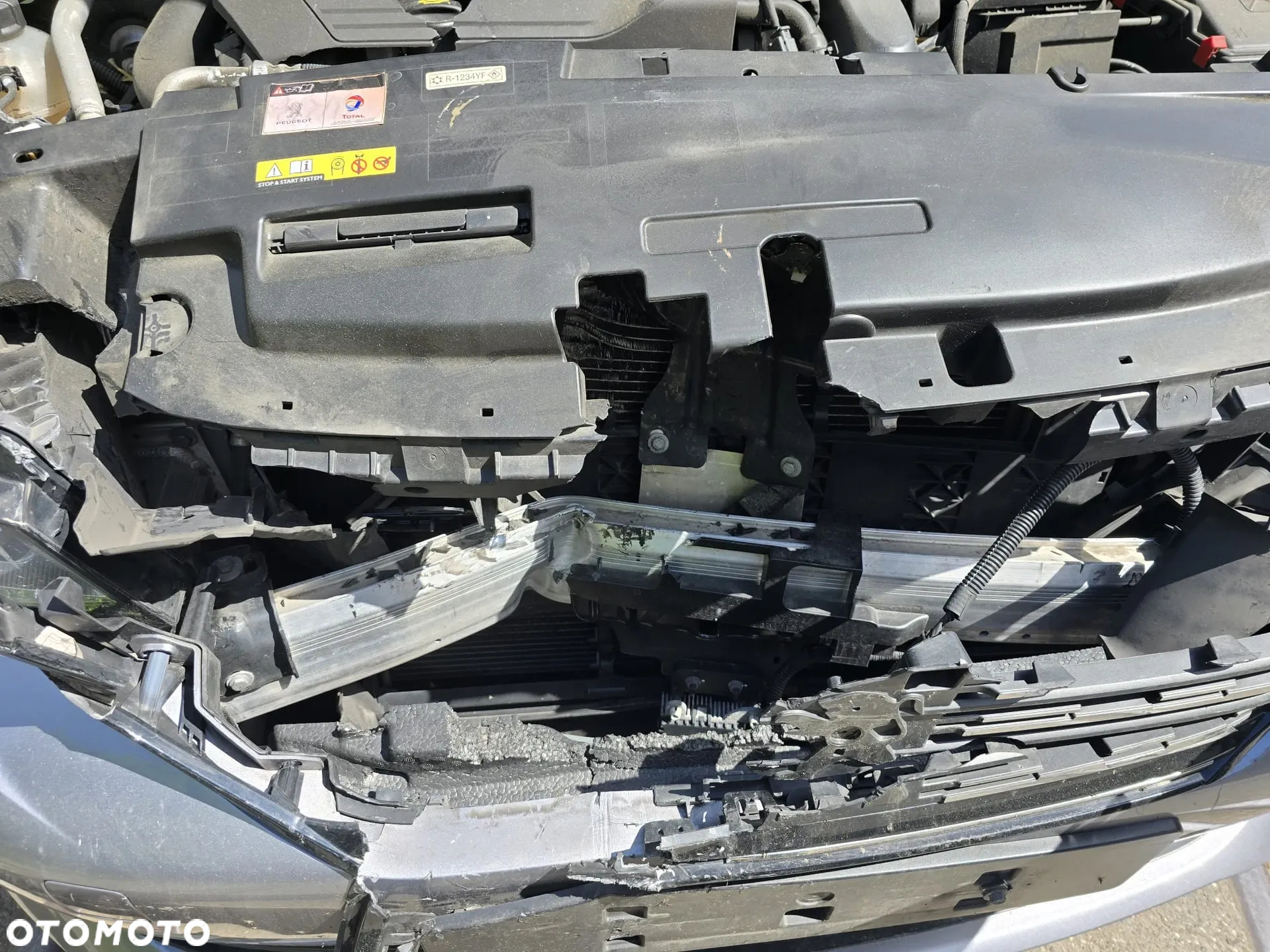 Peugeot 508 1.6 PureTech Allure Pack S&S EAT8 - 8