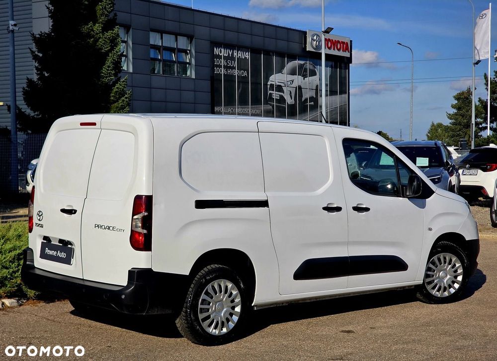 Toyota PROACE CITY - 7