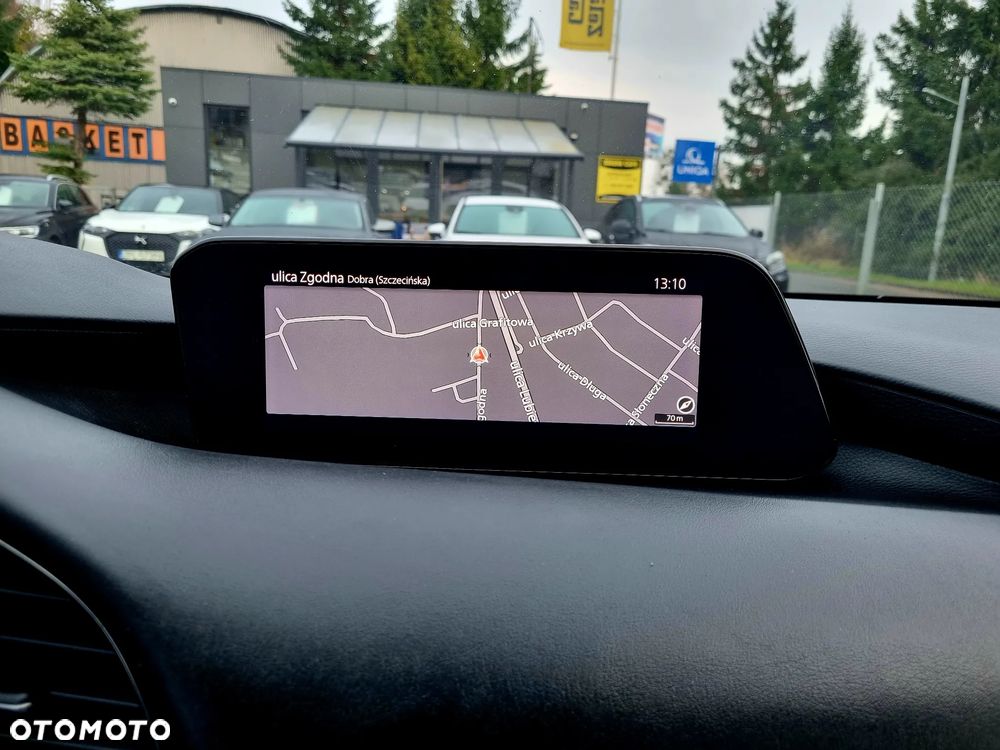 Mazda 3 SKYACTIV-G 2.0 M-Hybrid DRIVE - 18