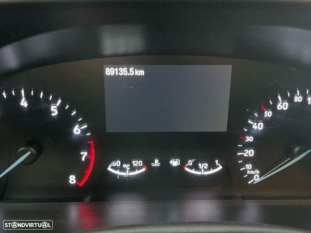 Ford Focus 1.0 EcoBoost Active - 3