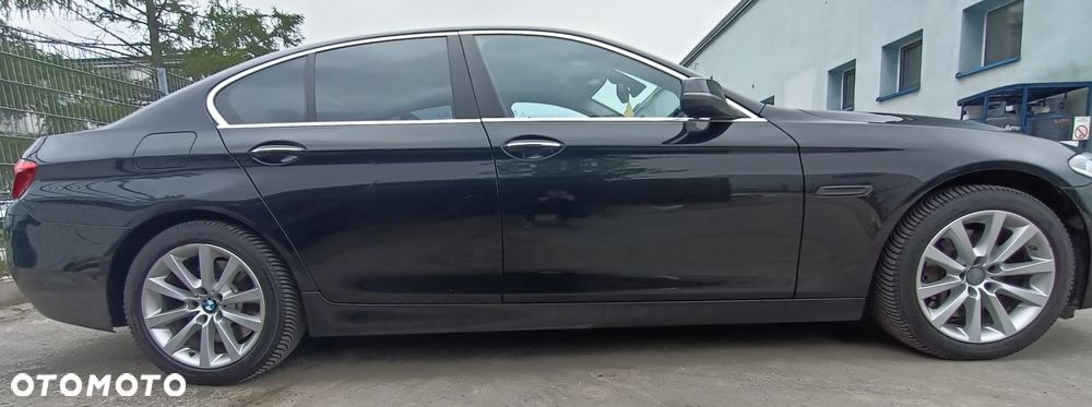 BMW Seria 5 530d xDrive - 4