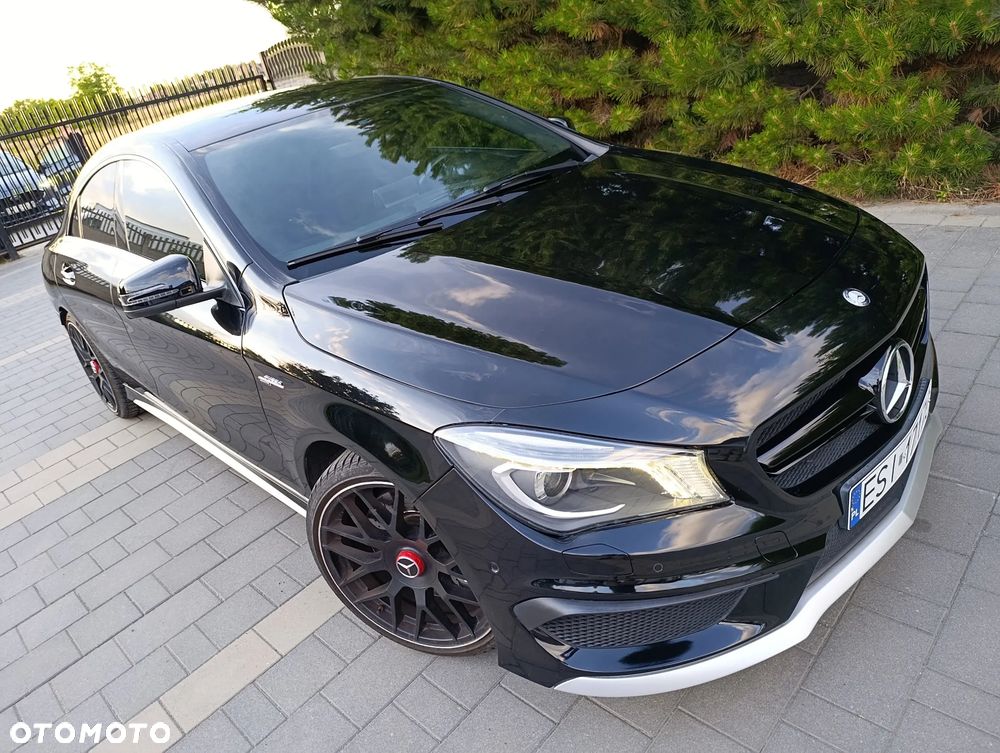 Mercedes-Benz CLA AMG 45 4Matic 7G-DCT - 13