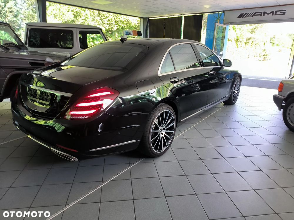 Mercedes-Benz Klasa S 560 4-Matic L 9G-TRONIC - 3