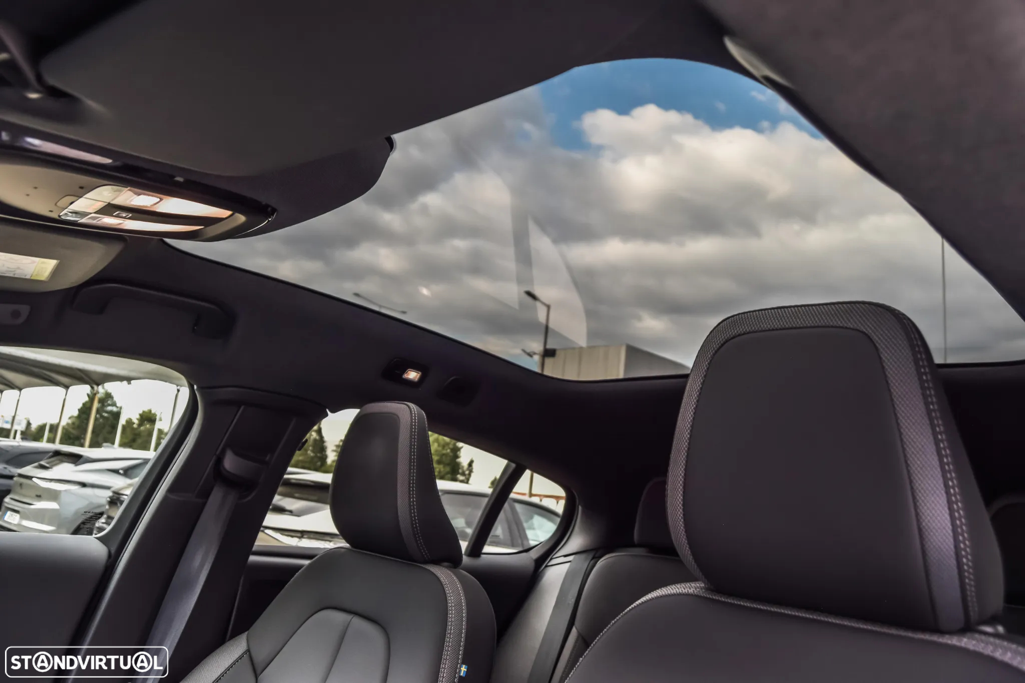 Volvo C40 Recharge Extended Range Plus - 18