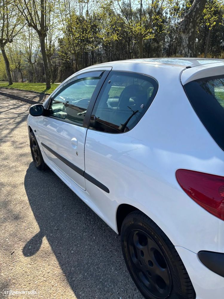 Peugeot 206 - 3