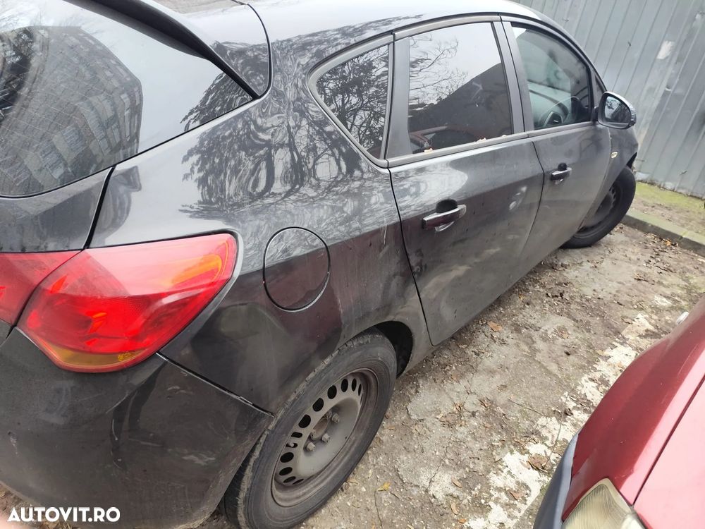 Opel Astra 1.7 CDTI DPF Design Edition - 9