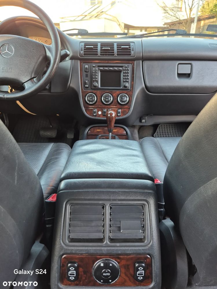 Mercedes-Benz ML - 8