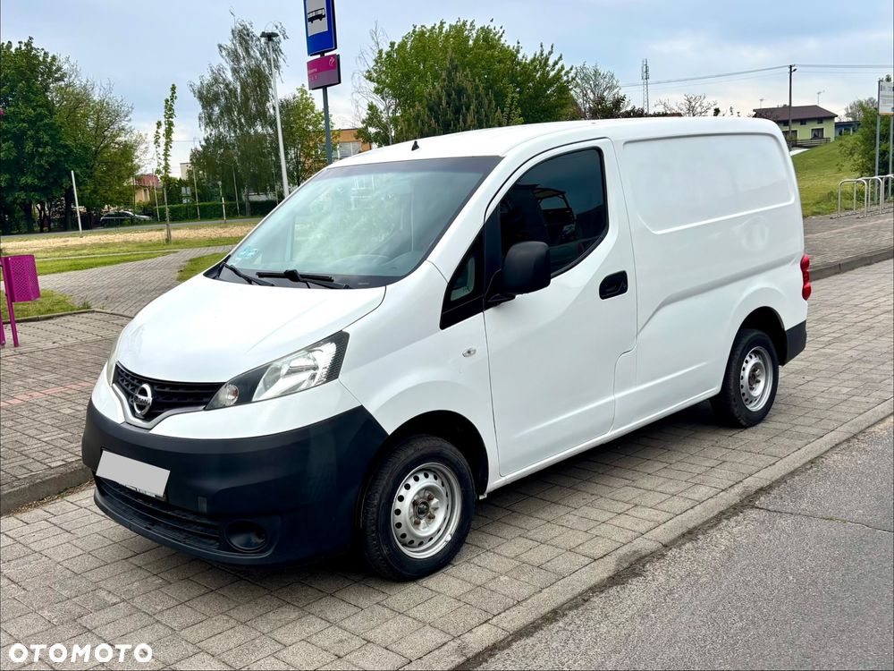 Nissan NV200 - 2
