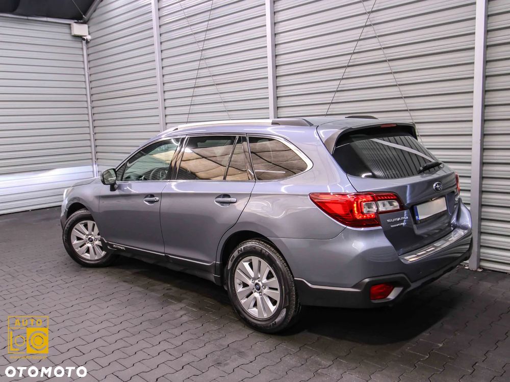 Subaru Outback 2.5i Exclusive - 4