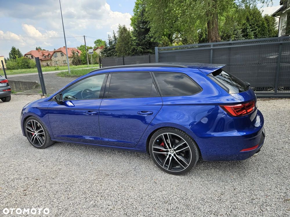 Seat Leon Sportstourer 2.0 TSI Start&Stop 4Drive DSG Cupra 300 - 6