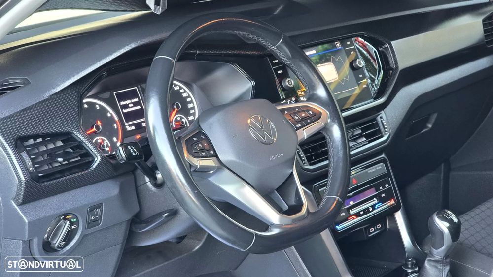 VW T-Cross 1.0 TSI - 12