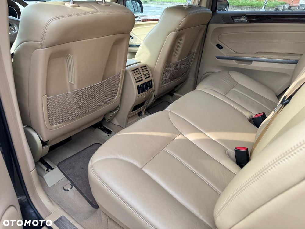 Mercedes-Benz GL 420 CDI - 17