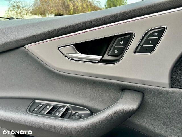 Audi Q8 45 TDI mHEV Quattro Tiptronic - 5