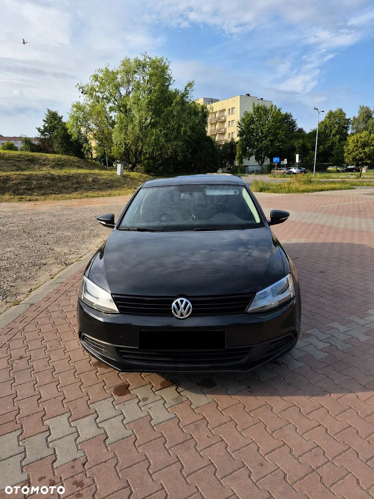 Volkswagen Jetta 1.6 TDI Trendline - 1