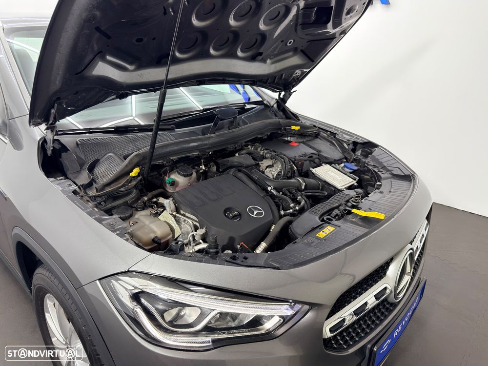 Mercedes-Benz GLA 250 e 8G-DCT Edition Progressive Line - 39