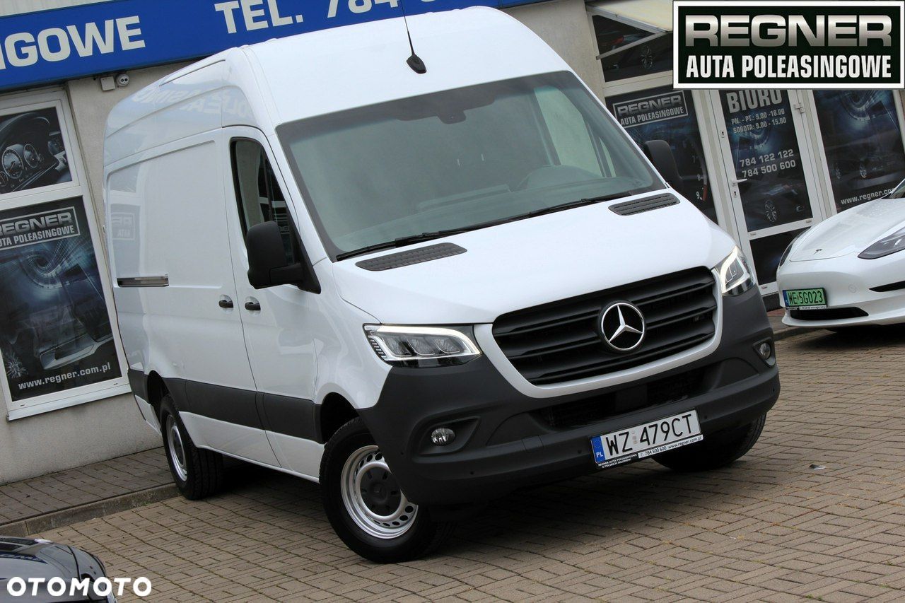 Mercedes-Benz Sprinter - 1