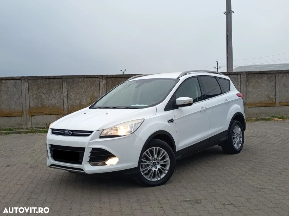 Ford Kuga - 1